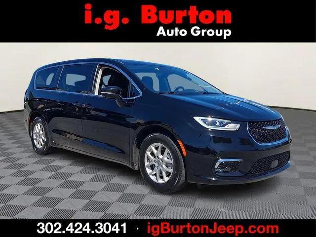 2024 Chrysler Pacifica Touring L for sale in Milford, DE