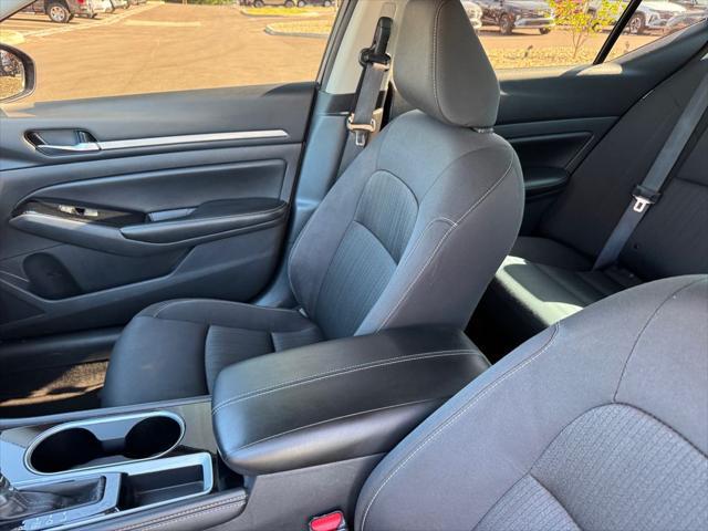 2023 Nissan Altima SV FWD