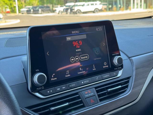2023 Nissan Altima SV FWD