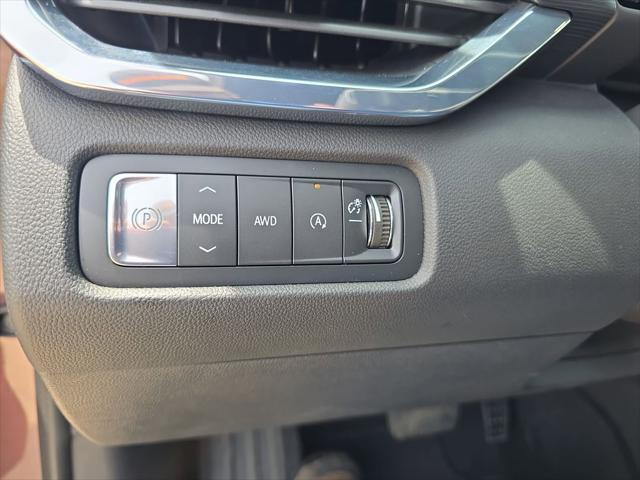 2026 GMC Acadia Elevation AWD