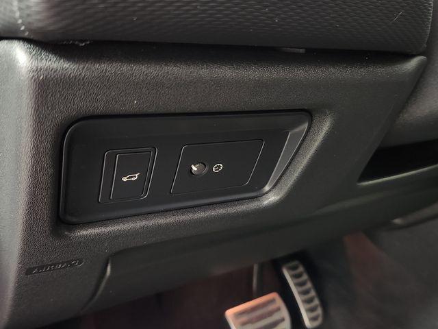 2019 Land Rover Discovery Sport HSE