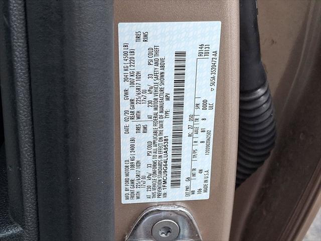 2020 Ford Escape SE