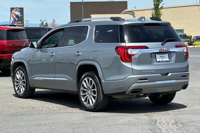 2023 GMC Acadia FWD Denali