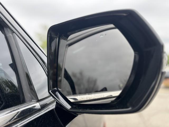 2023 Chevrolet Suburban 4WD Premier
