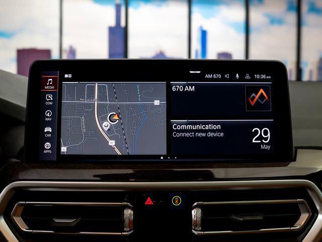 2025 BMW X4 xDrive30i