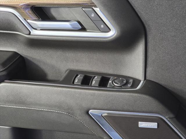 2023 Chevrolet Silverado 1500 4WD Crew Cab Short Bed RST