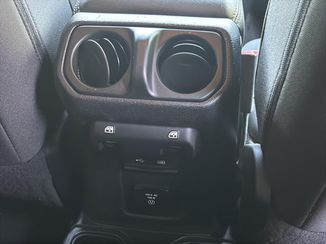 2019 Jeep Wrangler Unlimited Sahara 4x4