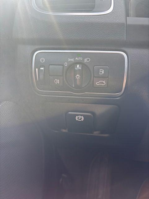2016 Volvo V60 Cross Country T5