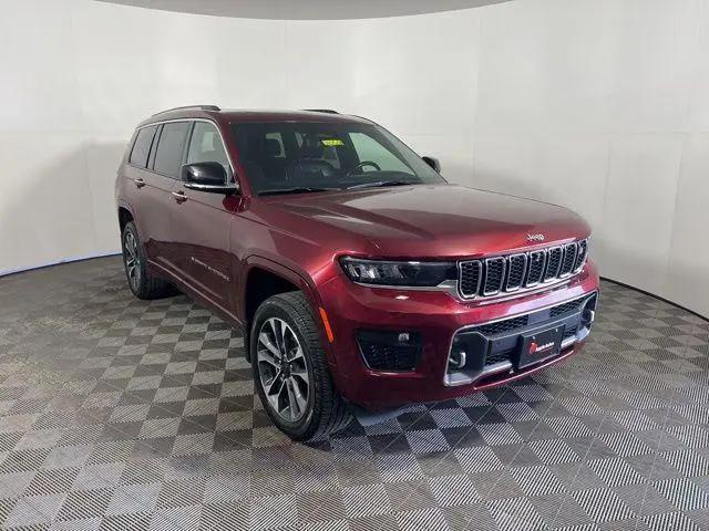 2023 Jeep Grand Cherokee L Overland 4x4 for sale in Shakopee, MN