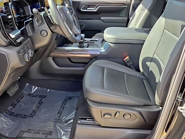 2025 Chevrolet Silverado 1500 4WD Crew Cab Short Bed LTZ