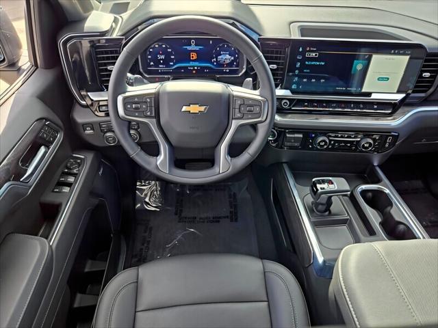 2025 Chevrolet Silverado 1500 4WD Crew Cab Short Bed LTZ