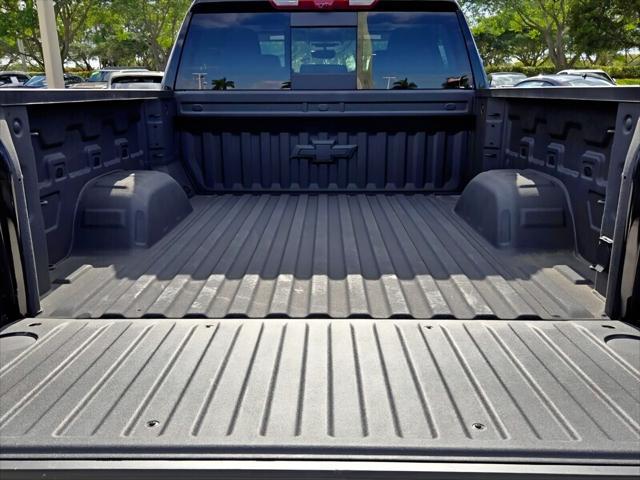 2025 Chevrolet Silverado 1500 4WD Crew Cab Short Bed LTZ