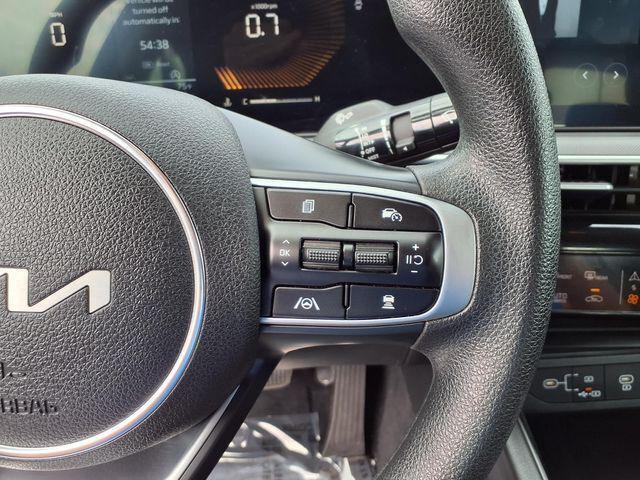 2025 Kia K5 LXS