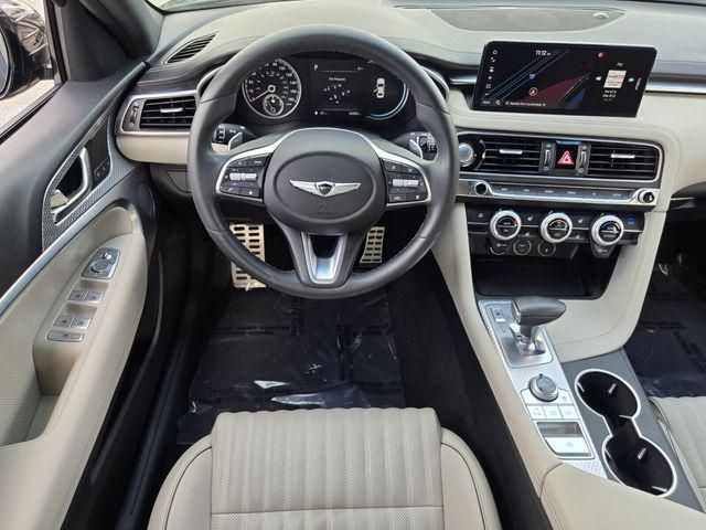 2023 Genesis G70 2.0T RWD
