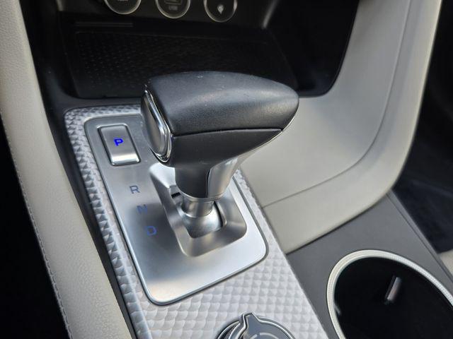 2023 Genesis G70 2.0T RWD