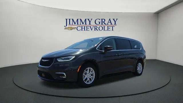 2023 Chrysler Pacifica Touring L for sale in Southaven, MS