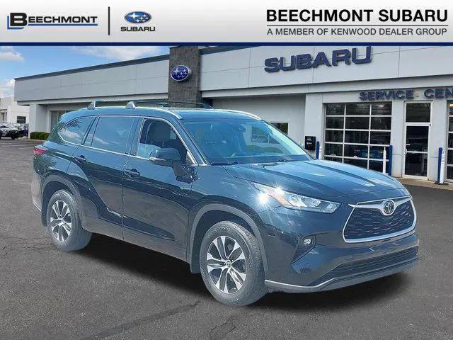 2020 Toyota Highlander XLE for sale near Cincinnati, OH
