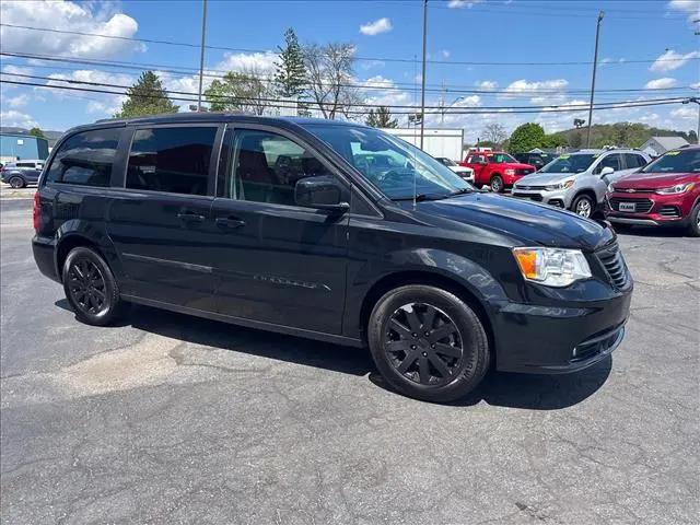 2016 Chrysler Town & Country Touring for sale in Duncansville, PA