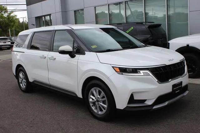 2024 Kia Carnival MPV LX for sale in Johnston, RI