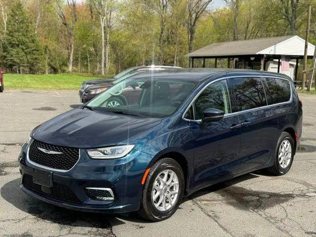 2023 Chrysler Pacifica Touring L for sale in Bristol, CT