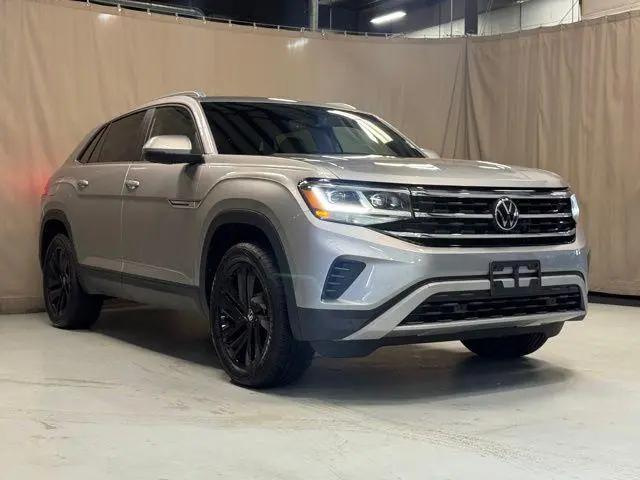 2023 Volkswagen Atlas Cross Sport 3.6L V6 SE w/Technology for sale in Fort Wayne, IN