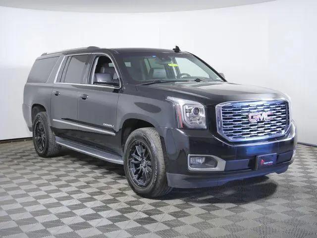 2018 GMC Yukon XL Denali for sale in Shakopee, MN