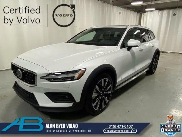 2025 Volvo V60 Cross Country Ultra, B5 AWD Gas mild hybrid for sale in Syracuse, NY