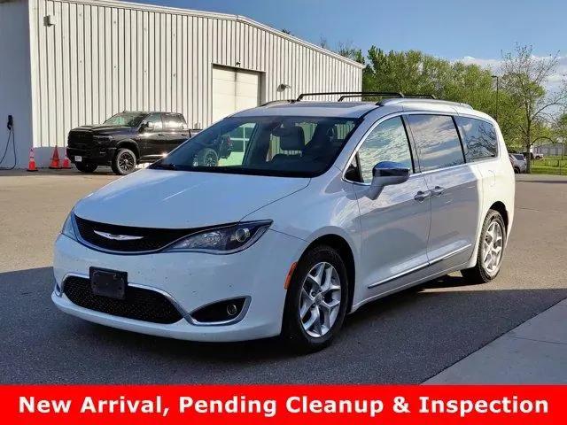 2020 Chrysler Pacifica Limited for sale in Granger, IA