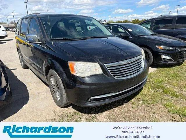 2014 Chrysler Town & Country Touring-L for sale in Standish, MI