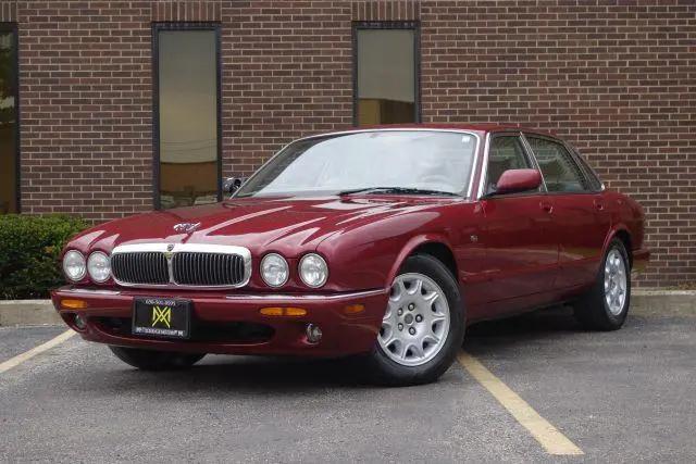 1998 Jaguar XJ Unknown for sale in Addison, IL