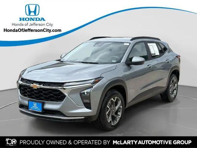 2024 Chevrolet Trax FWD LT for sale in Jefferson City, MO