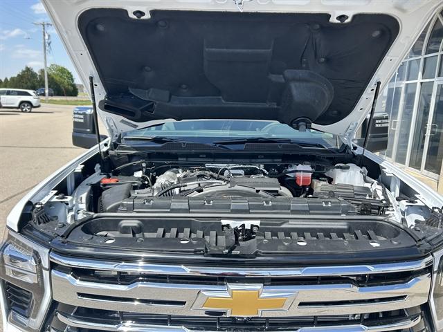 2026 Chevrolet Silverado 2500HD Crew Cab, Standard Bed, LTZ, 4WD