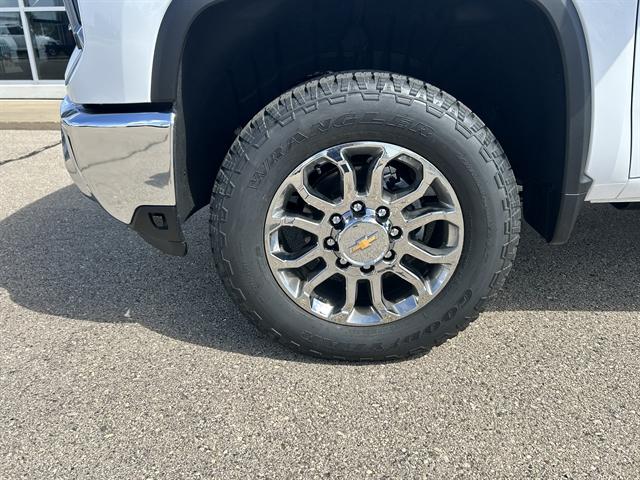 2026 Chevrolet Silverado 2500HD Crew Cab, Standard Bed, LTZ, 4WD