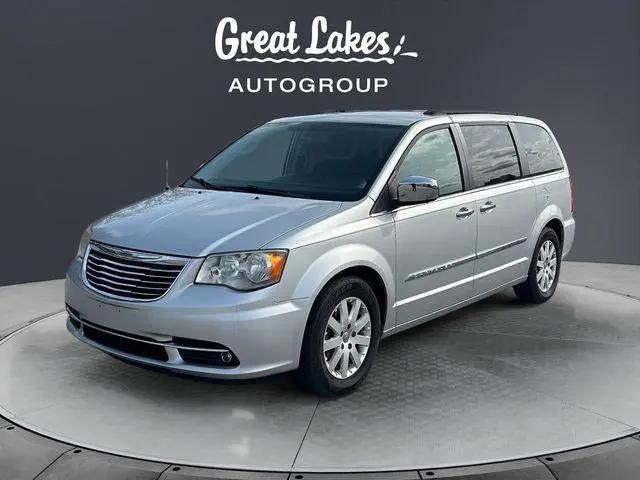 2012 Chrysler Town & Country Touring-L for sale near Findlay, OH