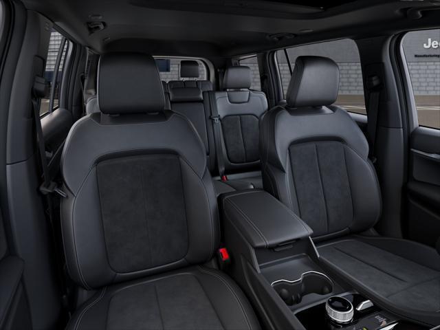 New 2026 Baltic Gray Metallic Clearcoat Jeep Altitude image 9