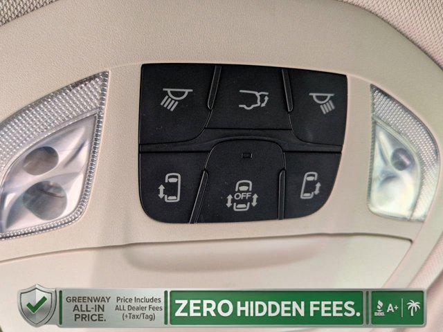 2024 Chrysler Pacifica Hybrid Select