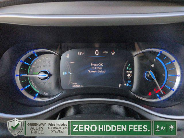 2024 Chrysler Pacifica Hybrid Select