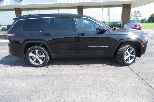 2026 Jeep Grand Cherokee Limited 4x4 for sale in Wahpeton, ND