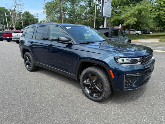 2026 Jeep Grand Cherokee Limited 4x4 for sale in Southold, NY