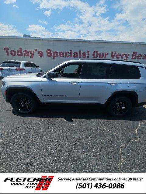 2026 Jeep Grand Cherokee L GRAND CHEROKEE L LAREDO ALTITUDE 4X4 2026 Jeep Grand Cherokee L GRAND CHEROKEE L LAREDO ALTITUDE 4X4