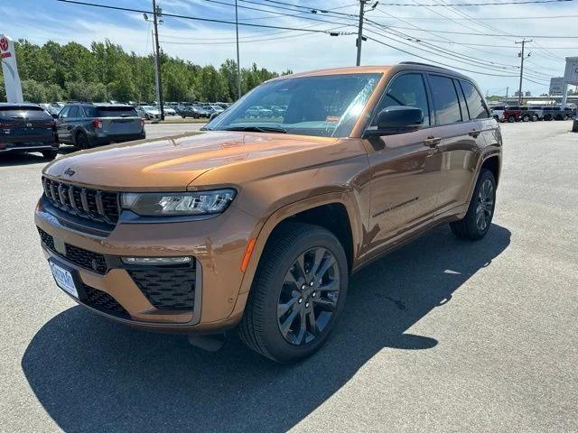 2026 Jeep Grand Cherokee GRAND CHEROKEE LIMITED RESERVE 4X4