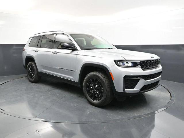 2026 Jeep Grand Cherokee L GRAND CHEROKEE L LAREDO ALTITUDE 4X4