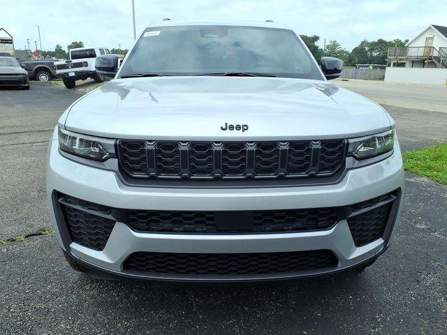 2026 Jeep Grand Cherokee L GRAND CHEROKEE L LAREDO ALTITUDE 4X4