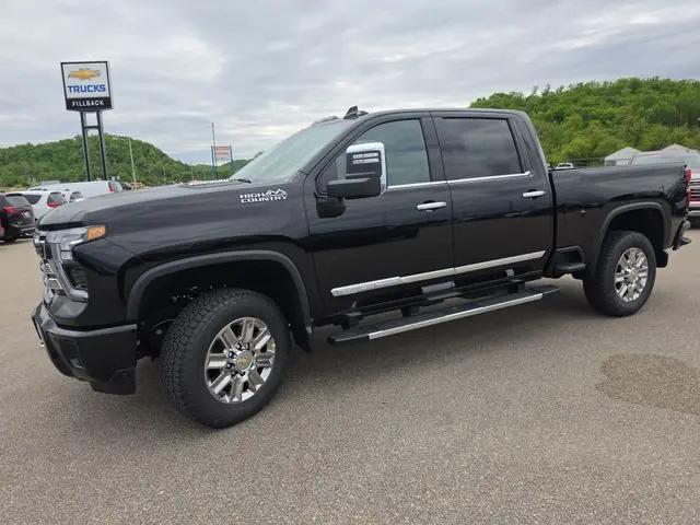 2026 Chevrolet Silverado 2500HD Crew Cab, Standard Bed, High Country, 4WD for sale in Boscobel, WI