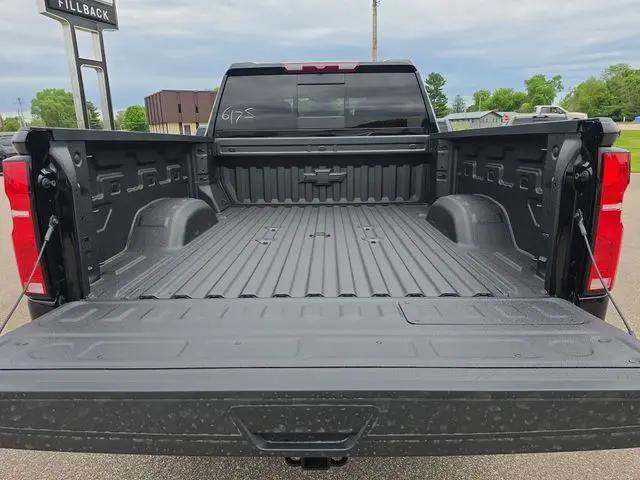 2026 Chevrolet Silverado 2500HD Crew Cab, Standard Bed, High Country, 4WD