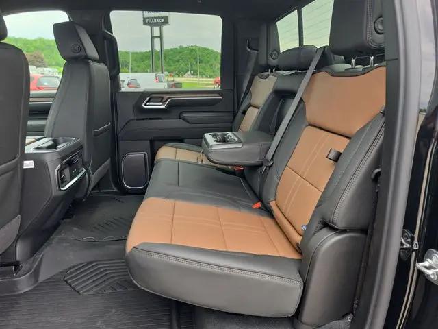 2026 Chevrolet Silverado 2500HD Crew Cab, Standard Bed, High Country, 4WD