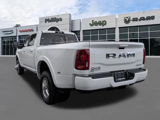 2026 Ram 3500 Limited Longhorn Crew Cab 4x4 8' Box