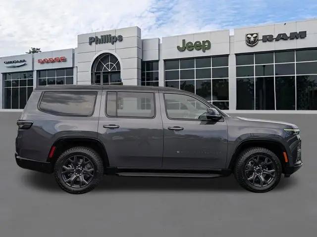 2026 Jeep Grand Wagoneer Upland 4x4