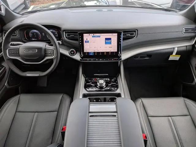 2026 Jeep Grand Wagoneer Upland 4x4