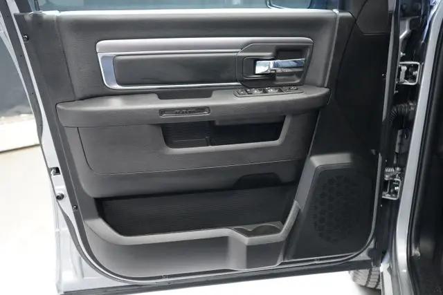 2022 Ram 1500 Classic Warlock Quad Cab 4x4 6'4" Box